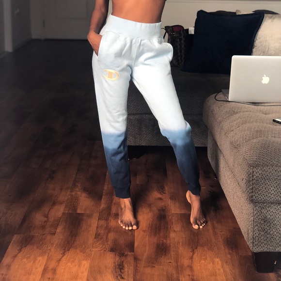 PrettyLittleThing Pants - Champion Joggers